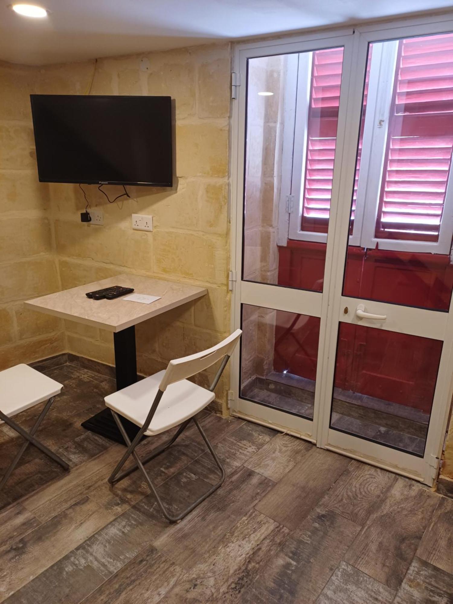 Number 12 Apartment Birgu Room photo